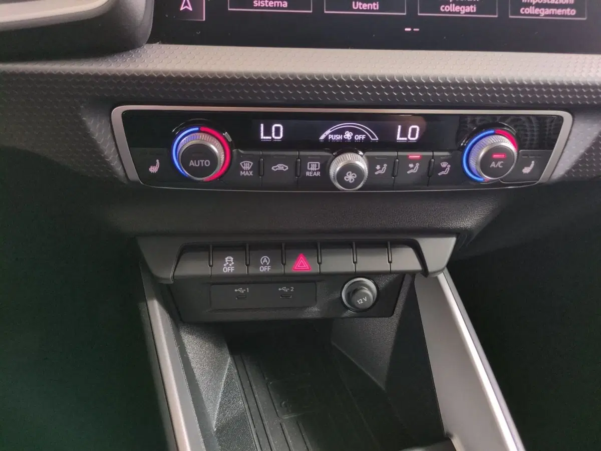 Audi A1 allstreet usata a Agrigento (15)