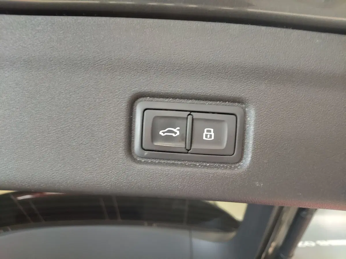 Audi Q6 Sportback usata a Modena (16)
