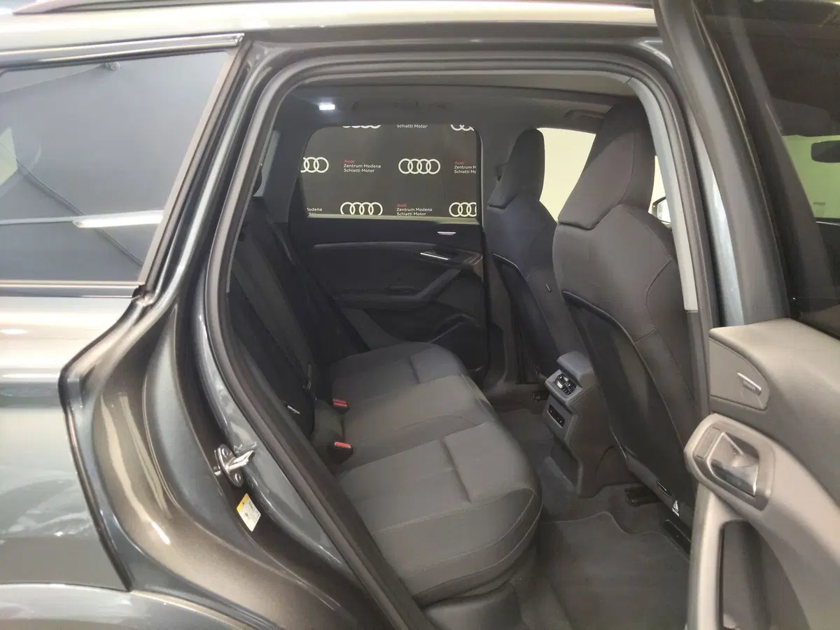 Audi Q6 Sportback usata a Modena (19)