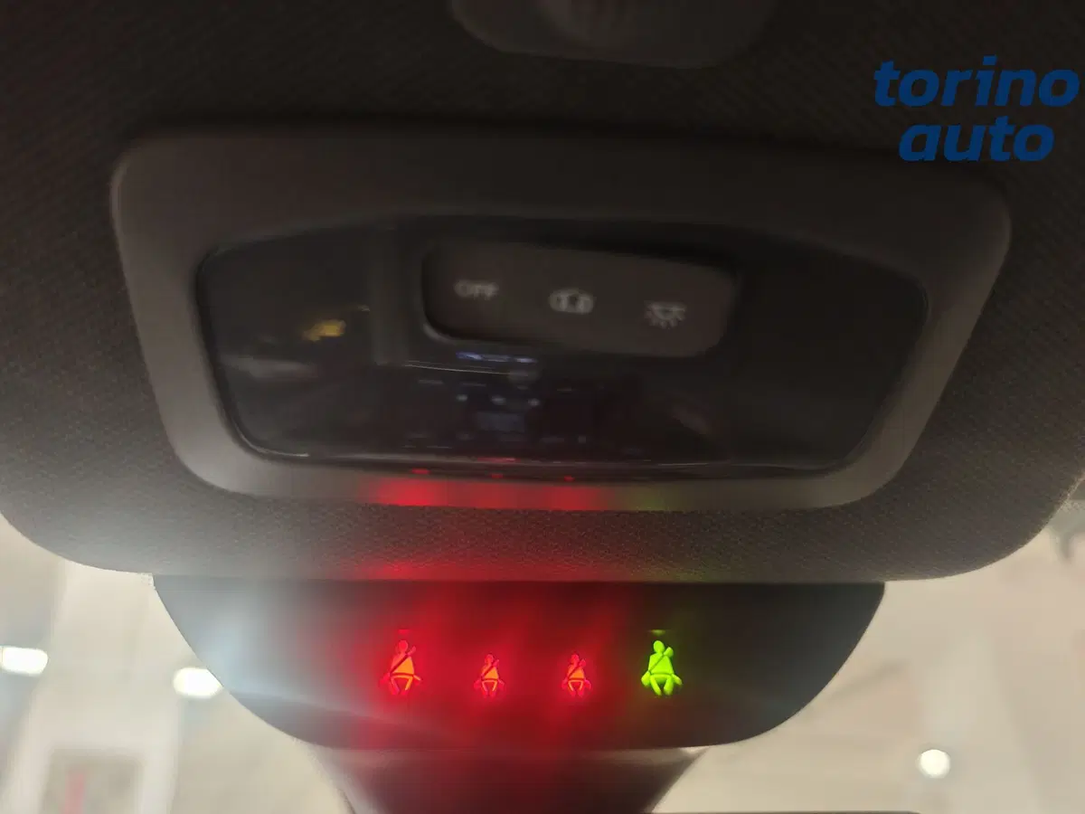 Lancia Ypsilon usata a Torino (16)