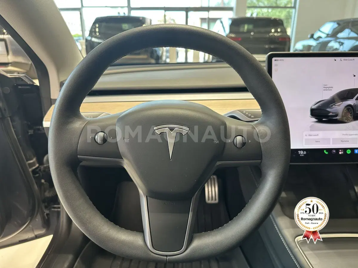 Tesla Model 3 usata a Forlì-Cesena (11)