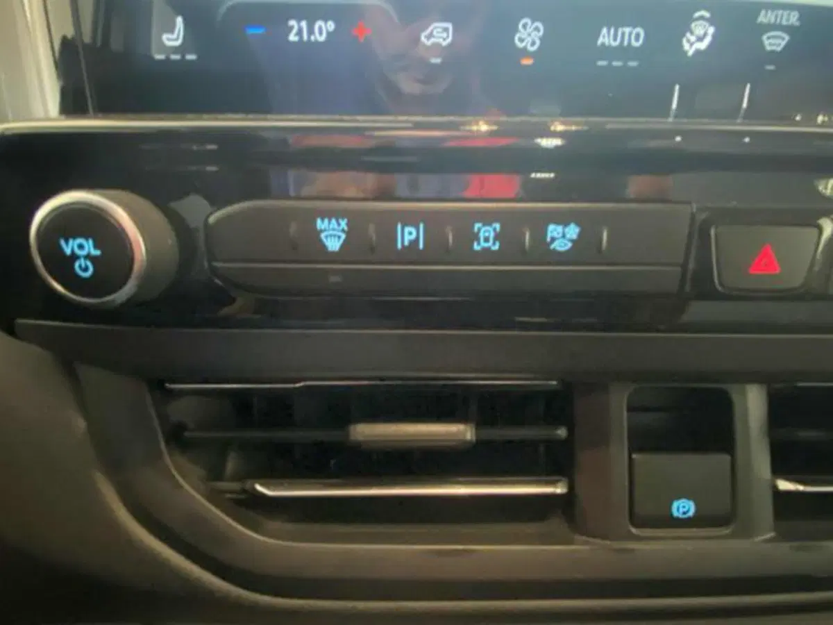 Ford Tourneo Custom usata a Bologna (15)