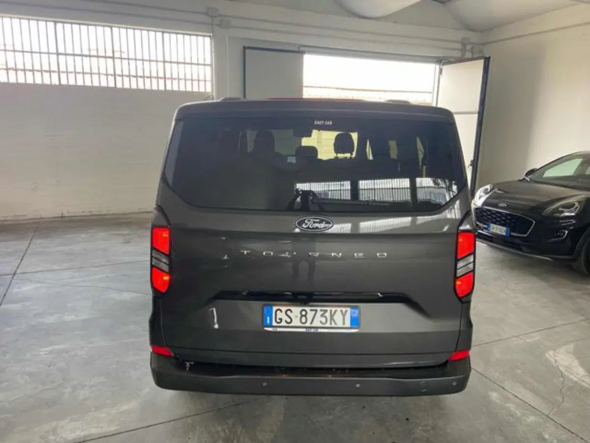 Ford Tourneo Custom usata a Bologna (5)