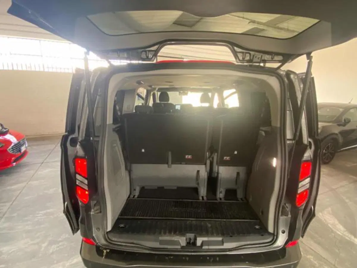 Ford Tourneo Custom usata a Bologna (7)