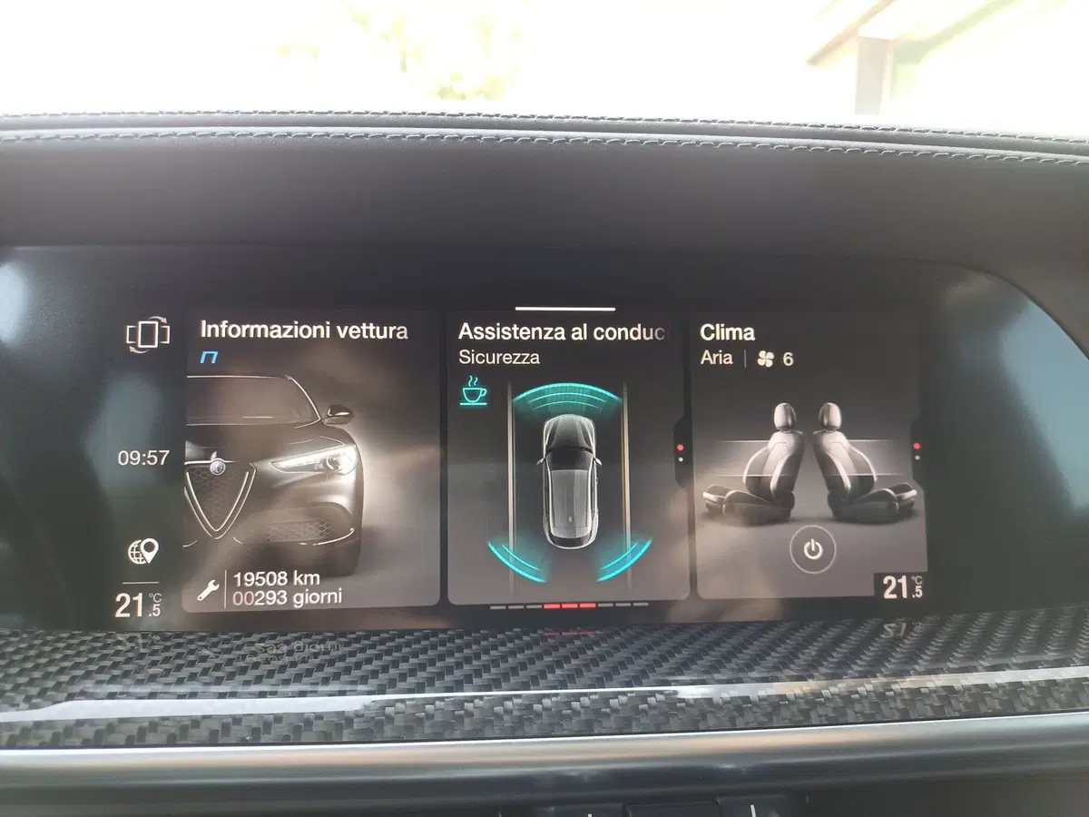 Alfa Romeo Stelvio usata a Modena (20)