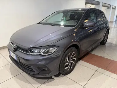 Volkswagen Polo 1.0 tsi Life 95cv del 2023 usata a Genova