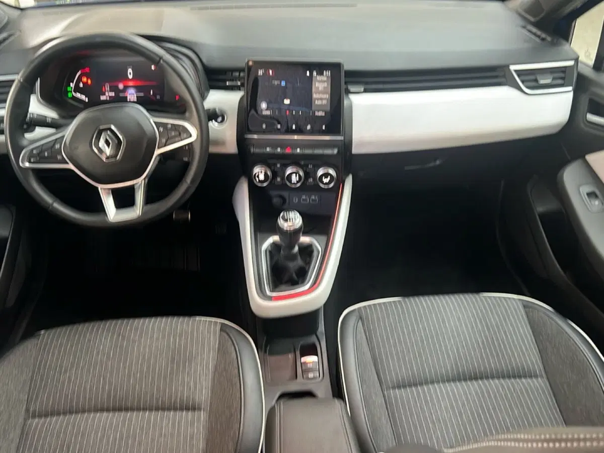 Renault Clio usata a Roma (11)