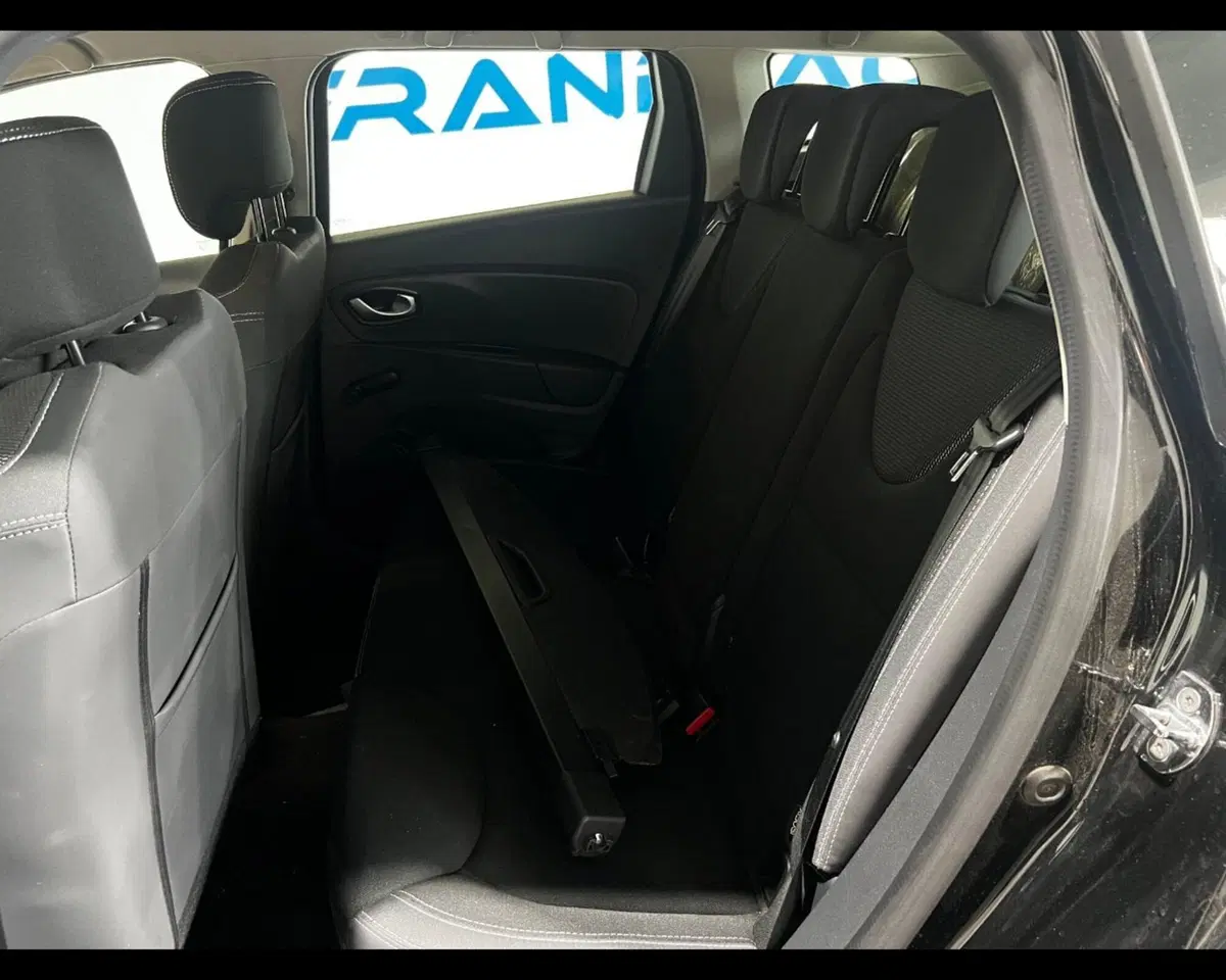 Renault Clio Sporter usata a Asti (11)