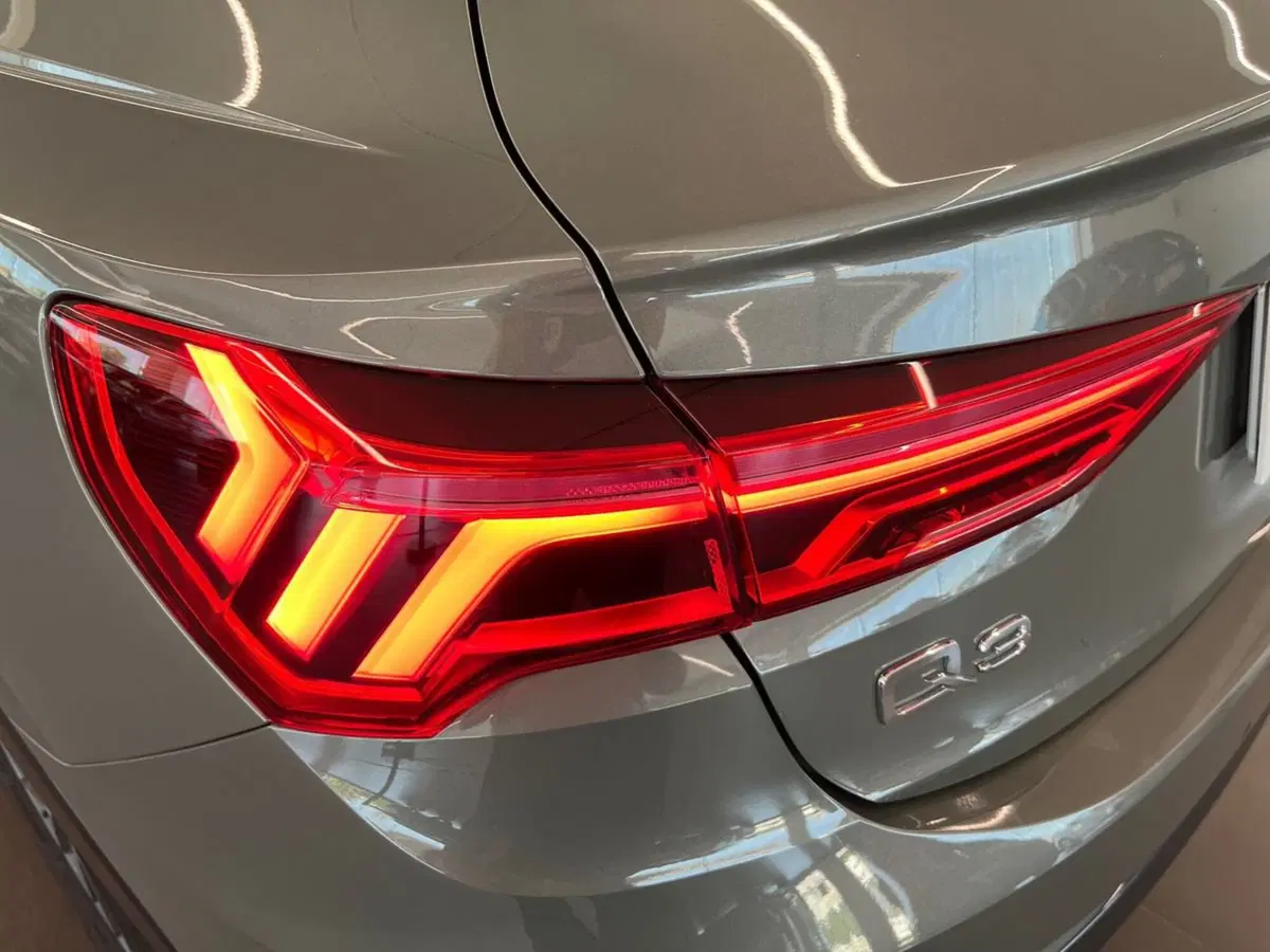 Audi Q3 Sportback usata a Rovigo (8)