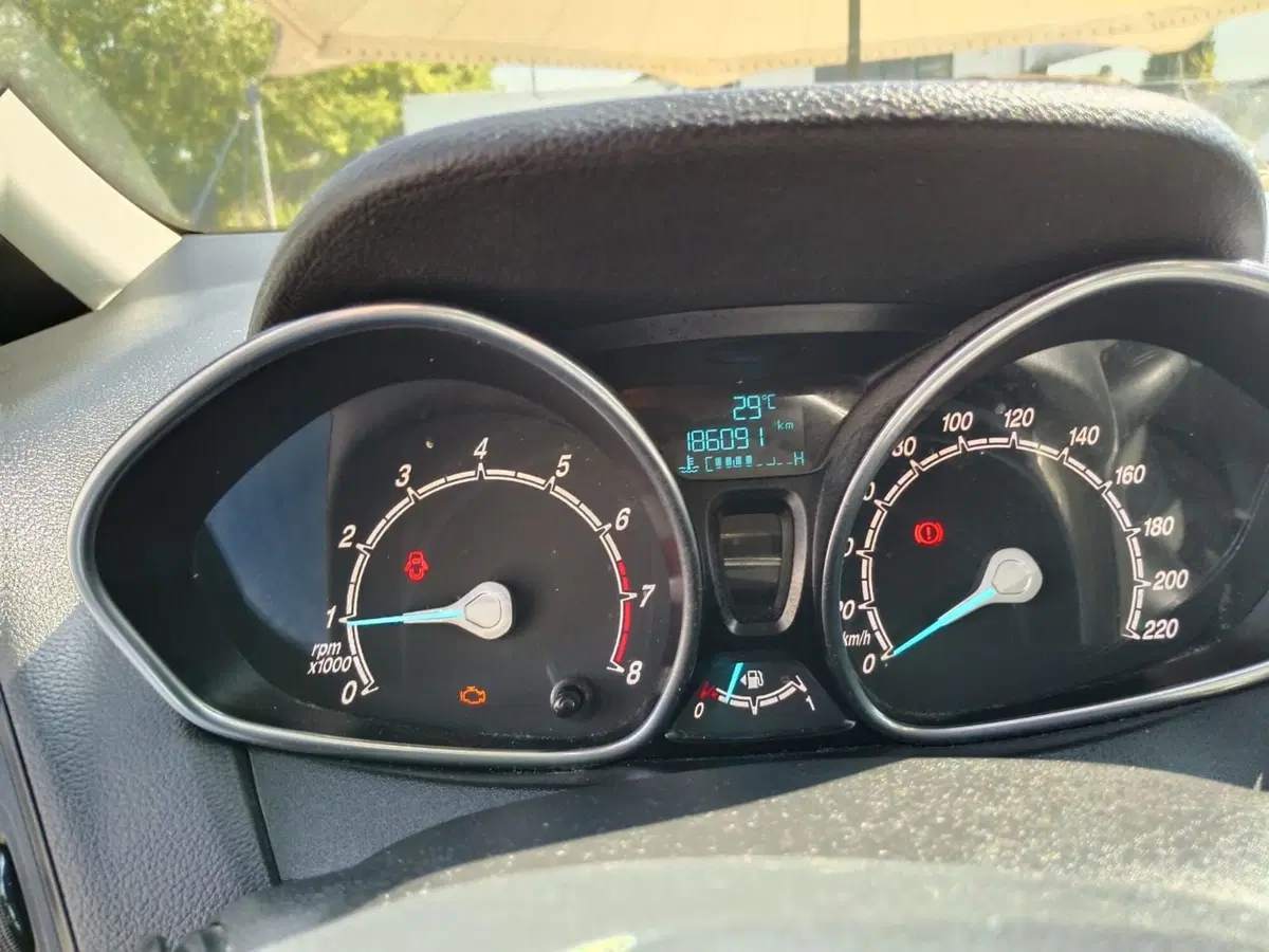 Ford B-Max usata a Macerata (13)