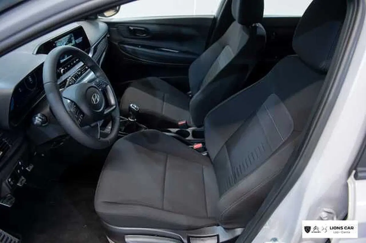 Hyundai Bayon nuova a Lodi (11)