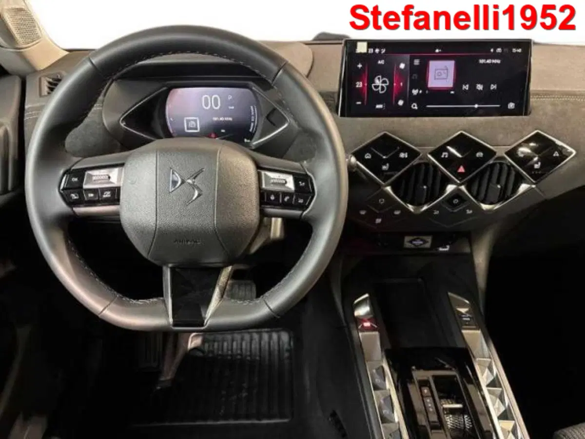Ds DS 3 nuova a Bologna (14)
