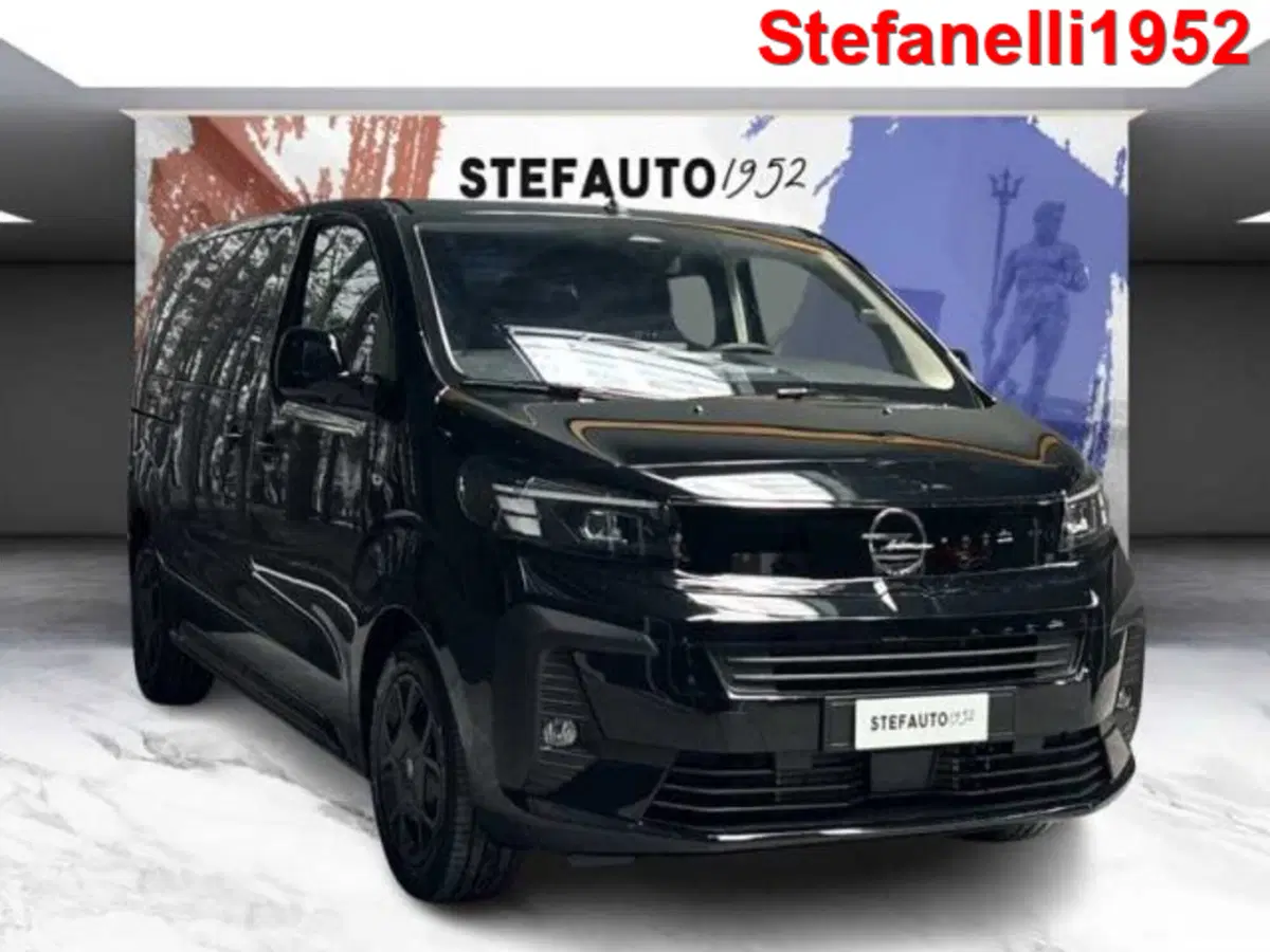 Opel Zafira Life nuova a Bologna