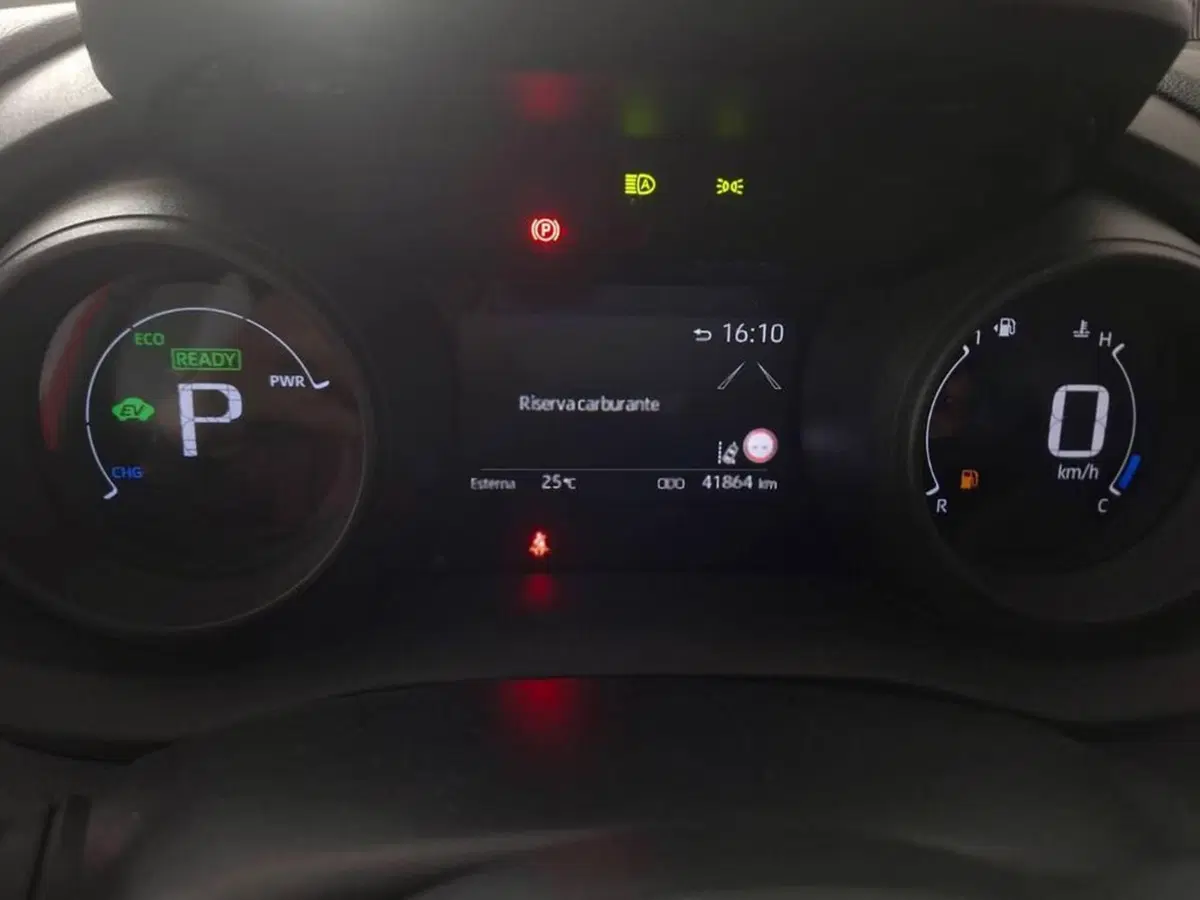 Toyota Yaris Cross usata a Torino (7)