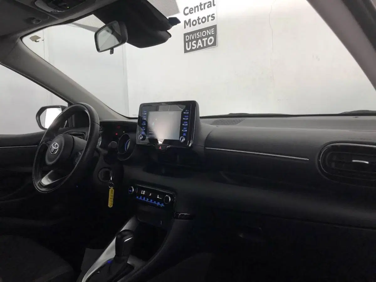 Toyota Yaris Cross usata a Torino (11)