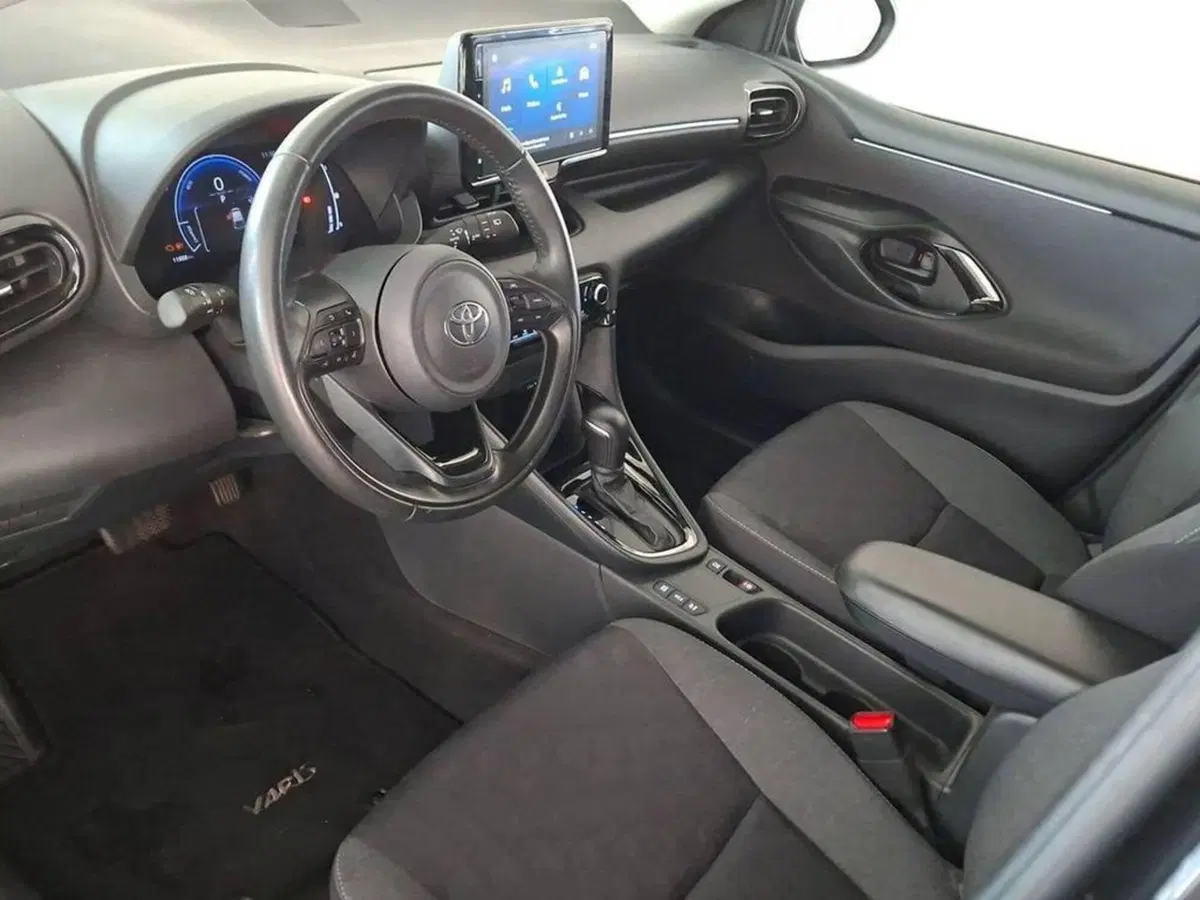 Toyota Yaris Cross usata a Torino (11)