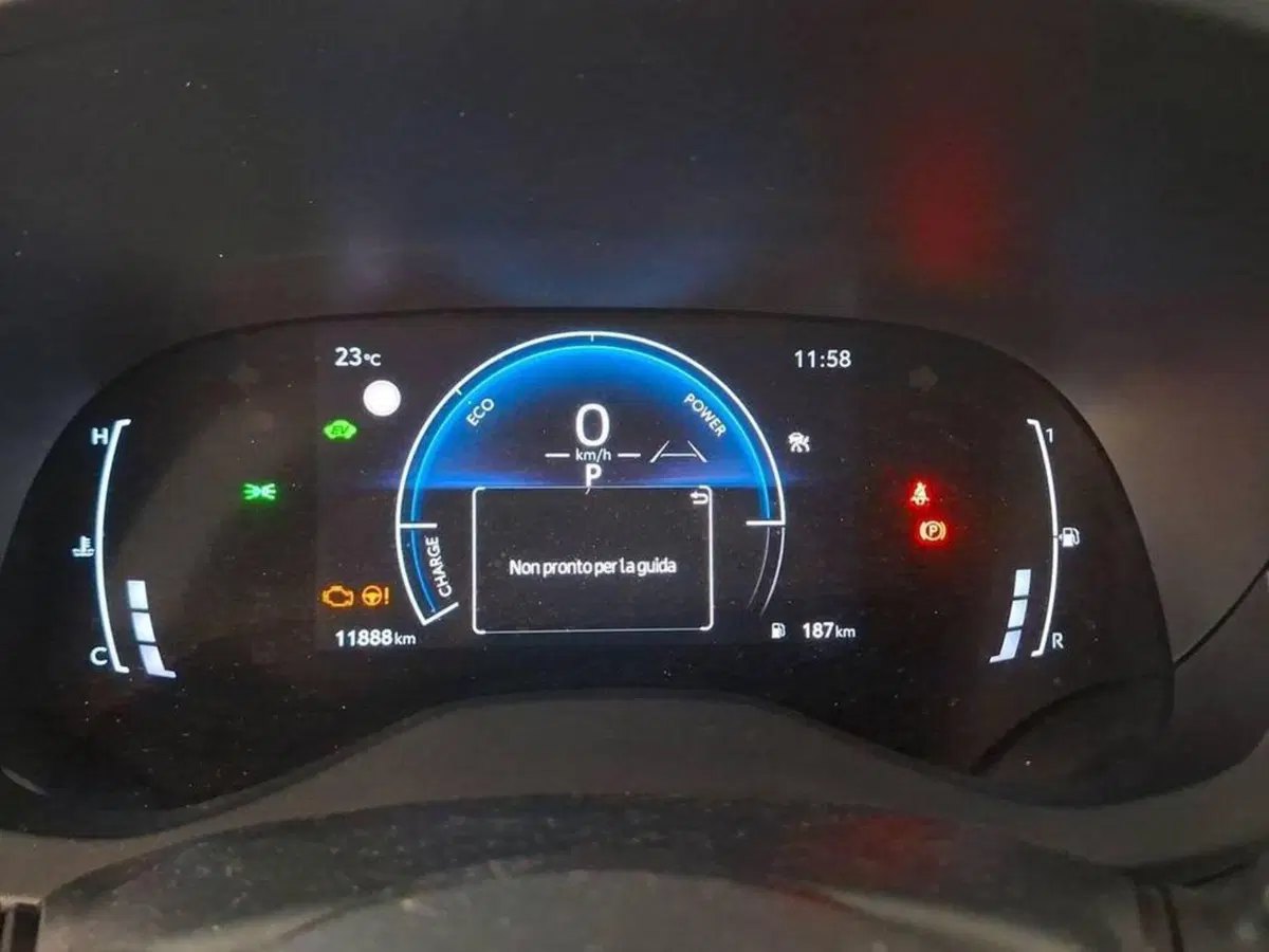 Toyota Yaris Cross usata a Torino (7)