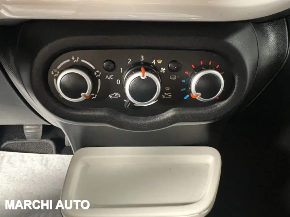 Renault Twingo usata a Perugia (19)