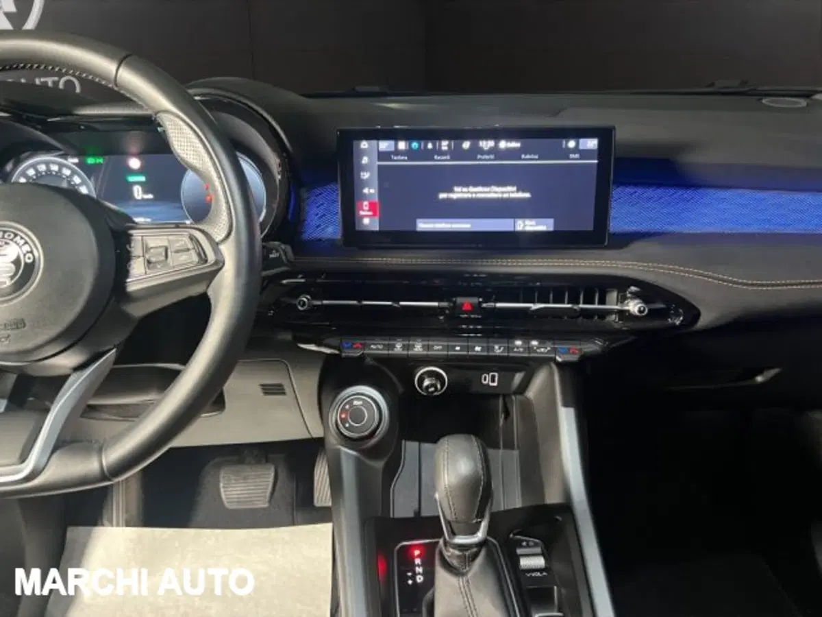 Alfa Romeo Tonale usata a Perugia (16)