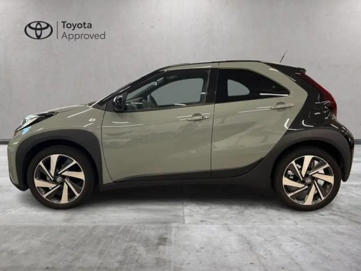 Toyota Aygo X usata a Vercelli (3)