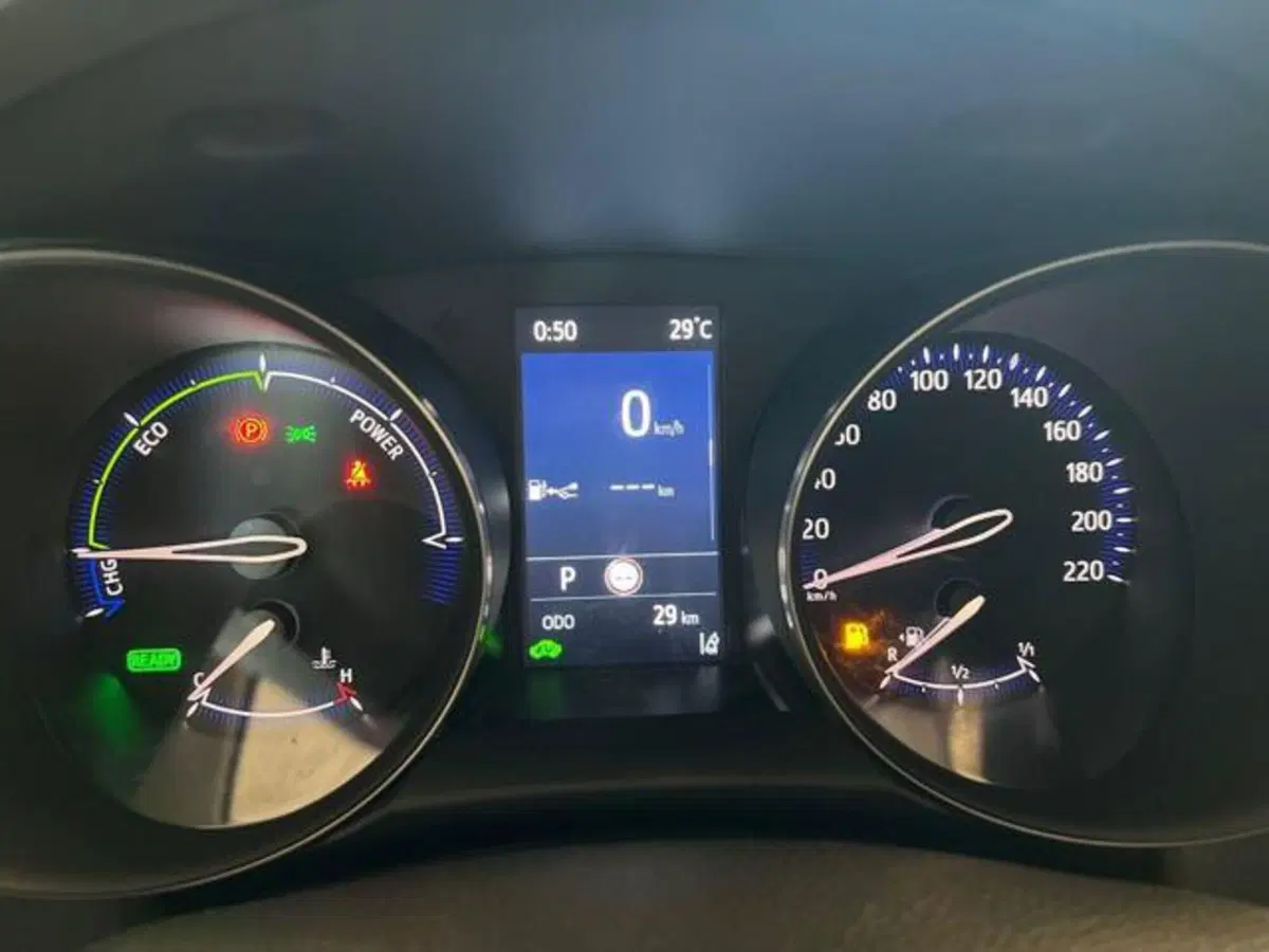 Toyota Toyota C-HR nuova a Vercelli (13)
