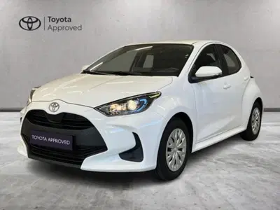 Toyota Yaris Cross 1.5 Hybrid 5p. E-CVT Active del 2024 usata a Albano Vercellese