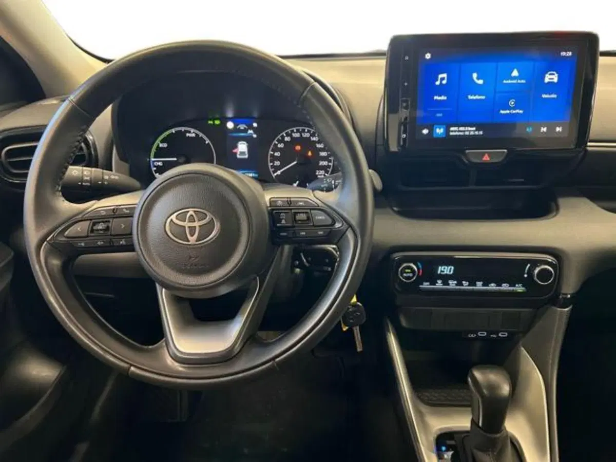 Toyota Yaris Cross usata a Vercelli (10)