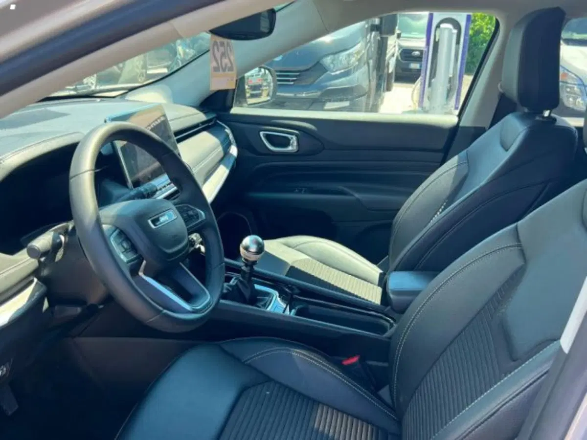 Jeep Compass usata a Lucca (8)