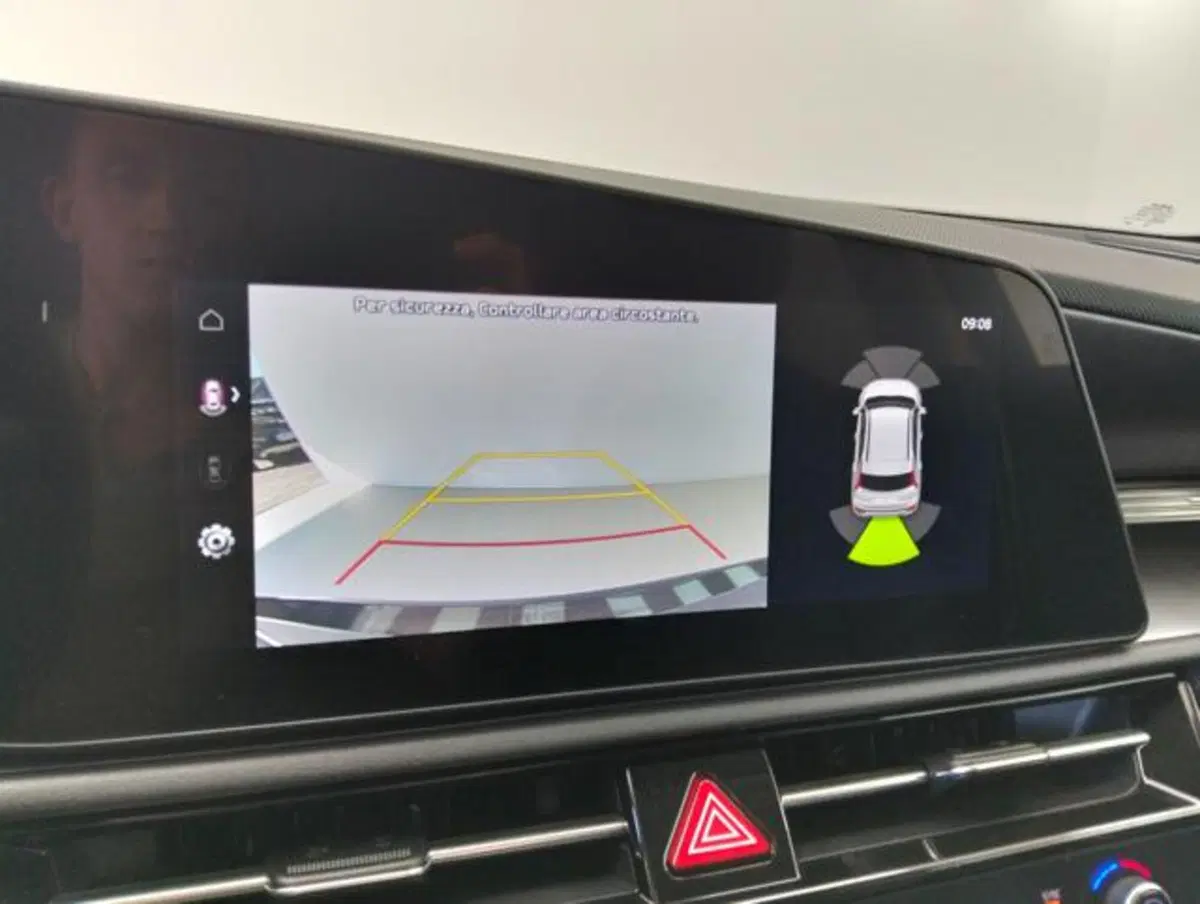 Kia Niro usata a Como (17)