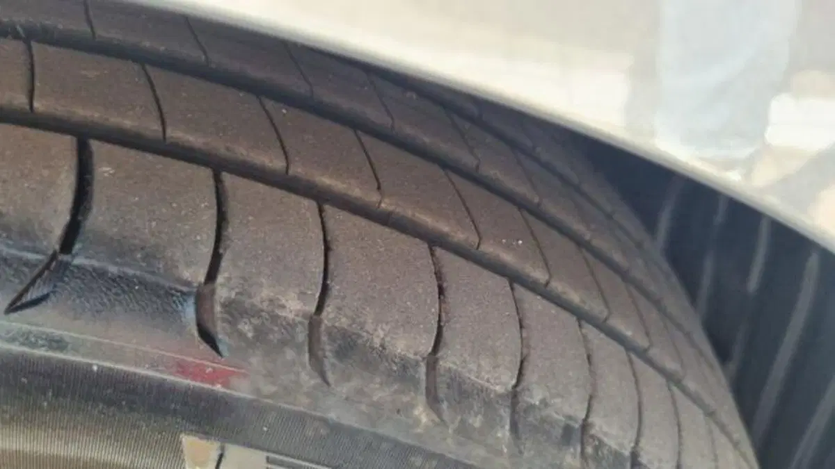 Peugeot 208 usata a Savona (6)