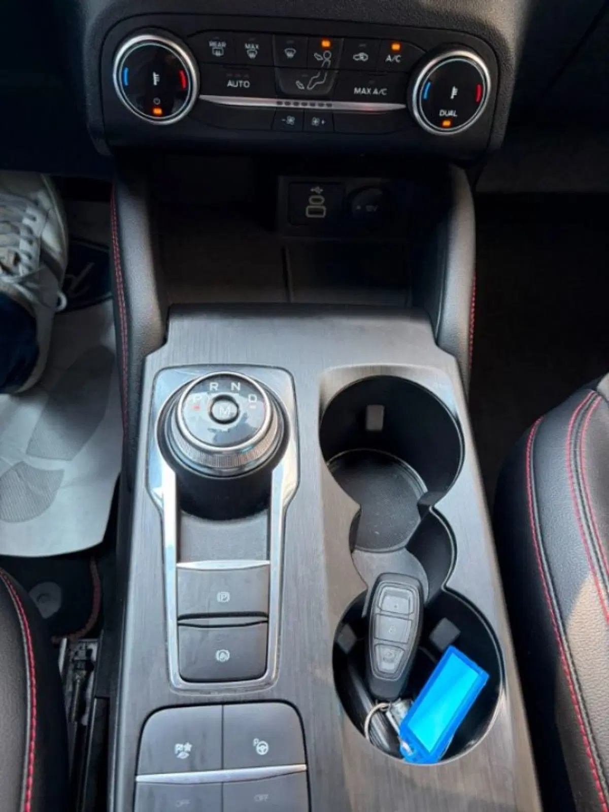 Ford Kuga usata a Lodi (11)