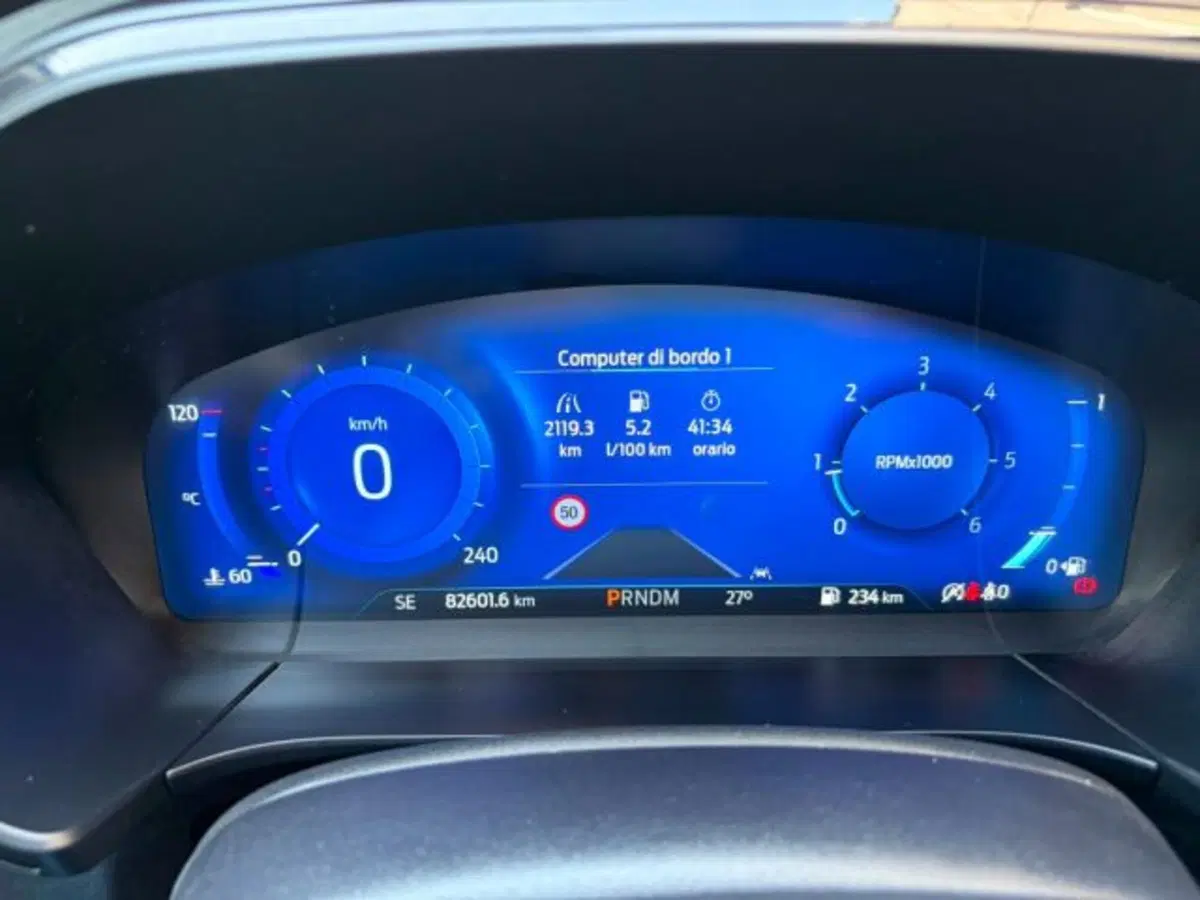 Ford Kuga usata a Lodi (9)