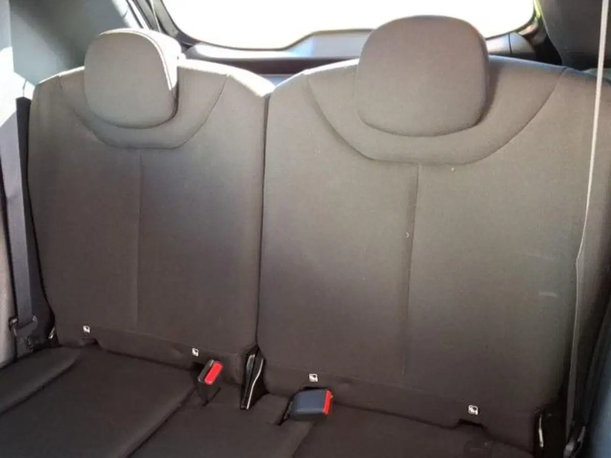 Toyota Aygo X usata a Roma (11)