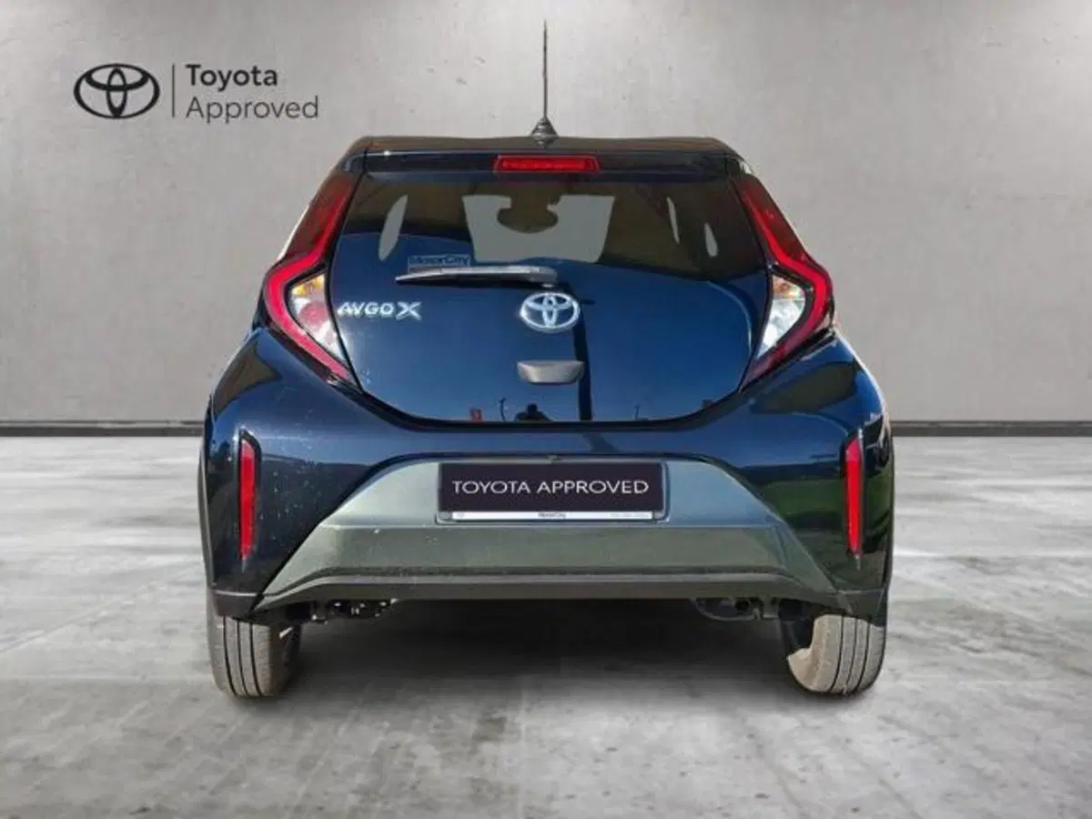 Toyota Aygo X usata a Roma (12)