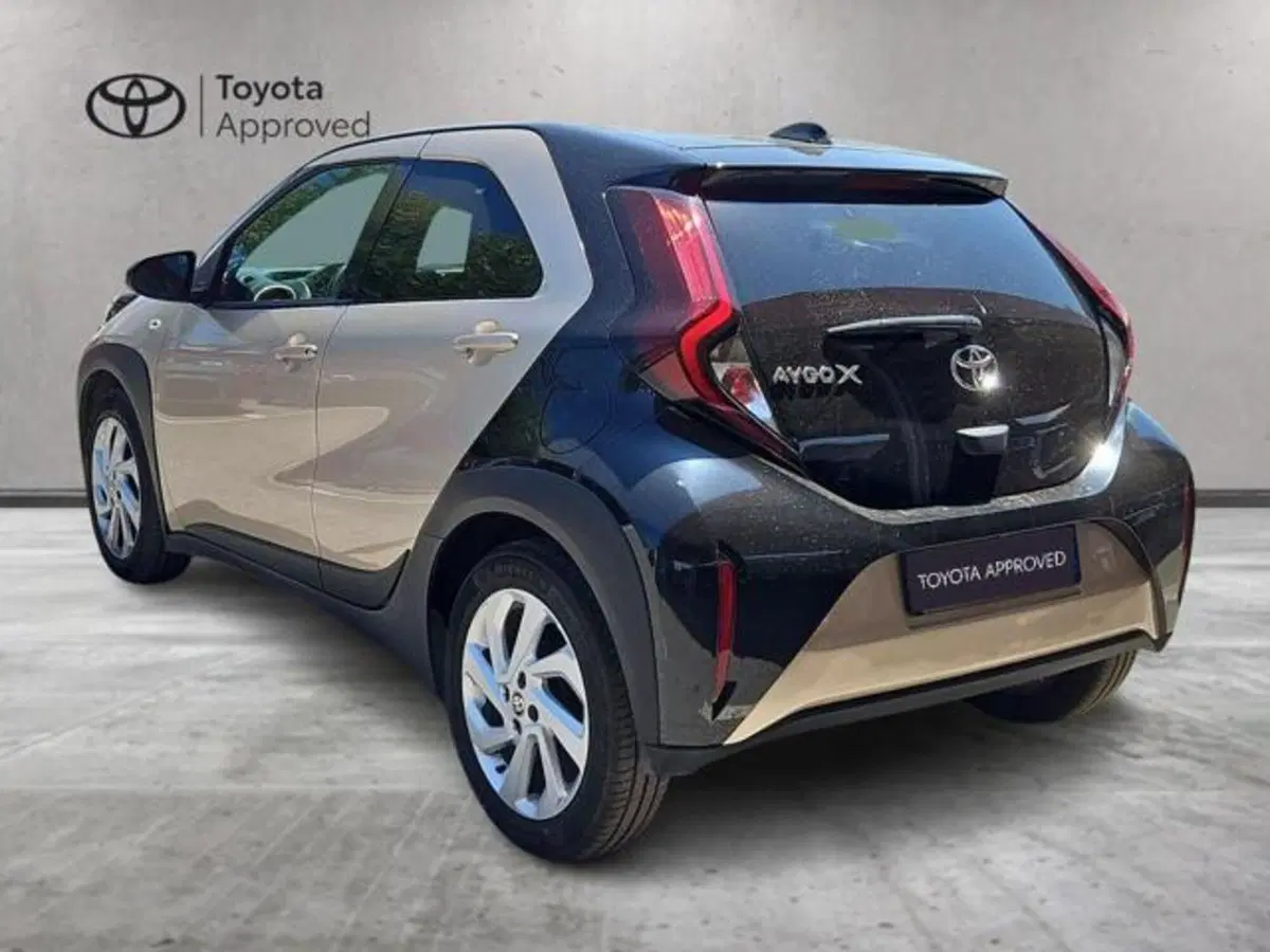Toyota Aygo X usata a Roma (5)
