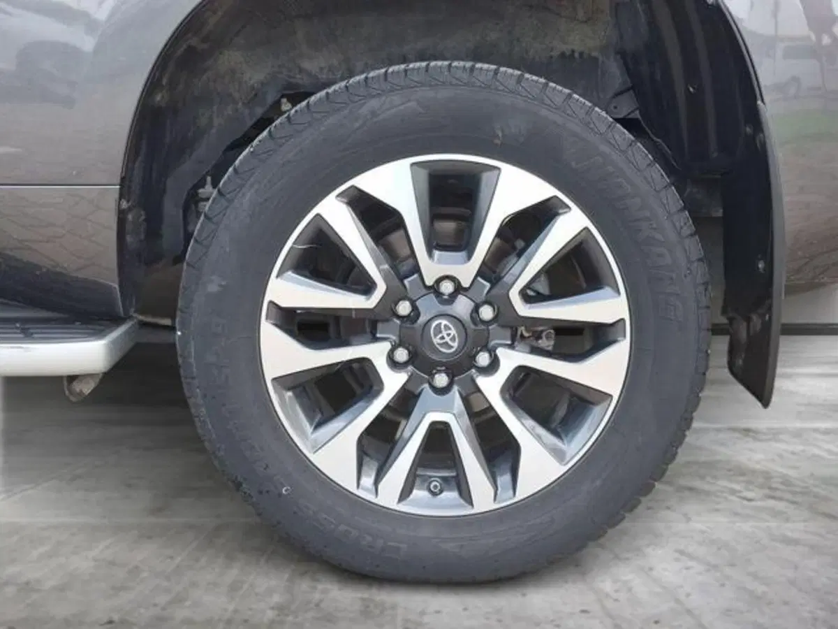 Toyota Land Cruiser usata a Roma (14)