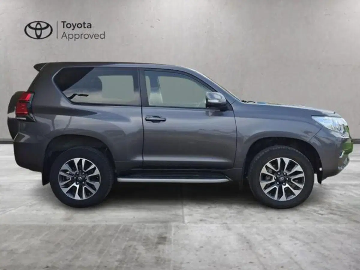 Toyota Land Cruiser usata a Roma (4)
