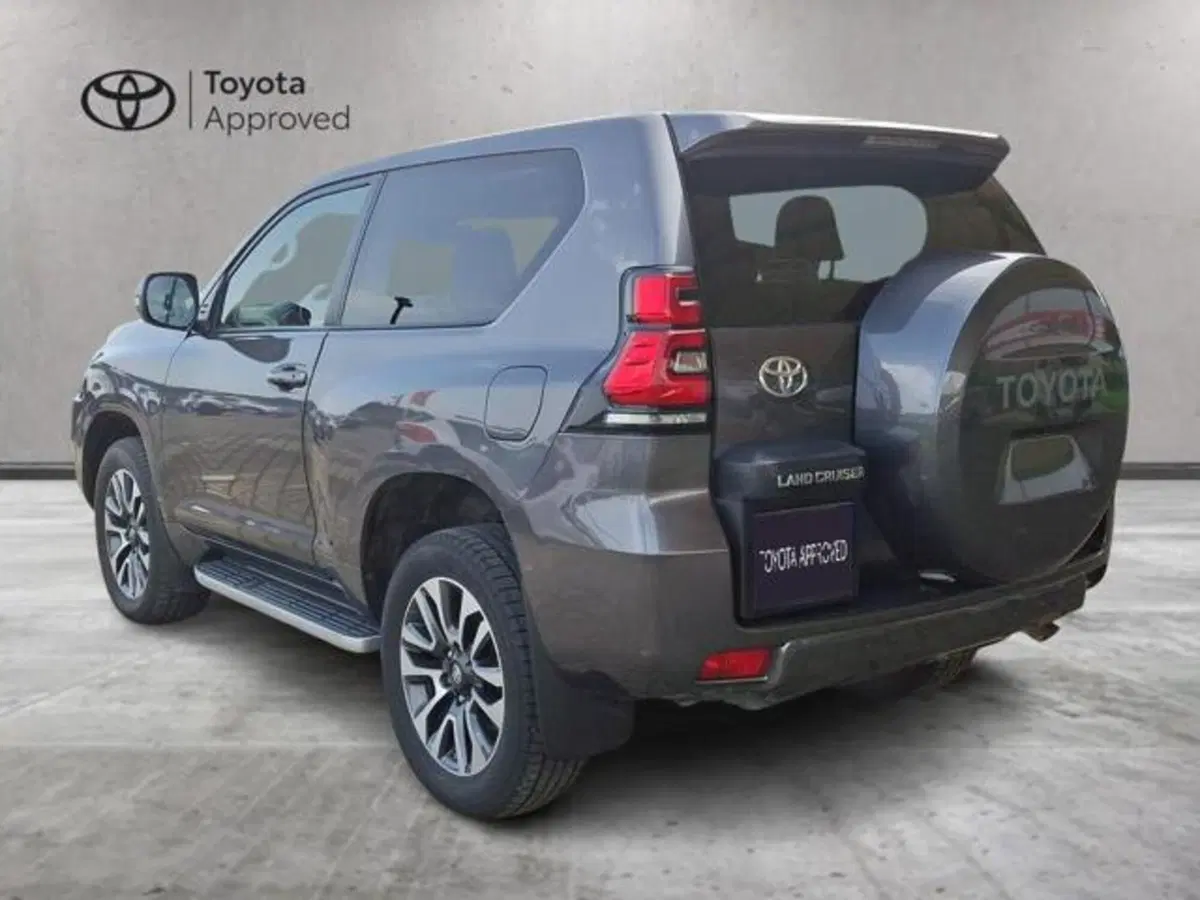 Toyota Land Cruiser usata a Roma (5)