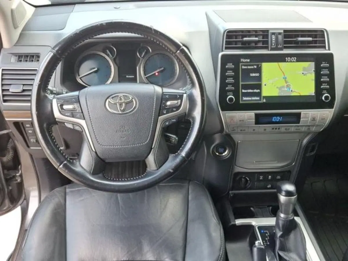 Toyota Land Cruiser usata a Roma (8)