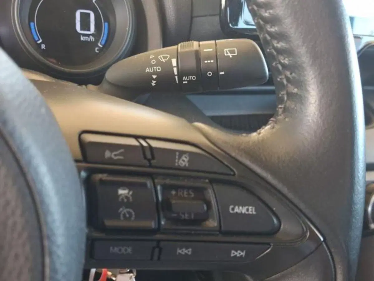 Toyota Yaris usata a Roma (18)