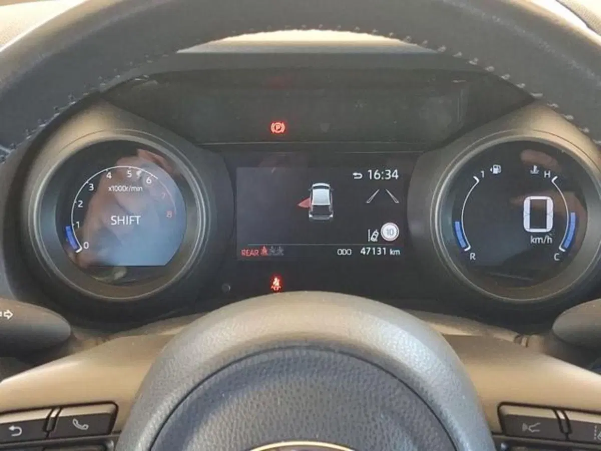 Toyota Yaris usata a Roma (9)