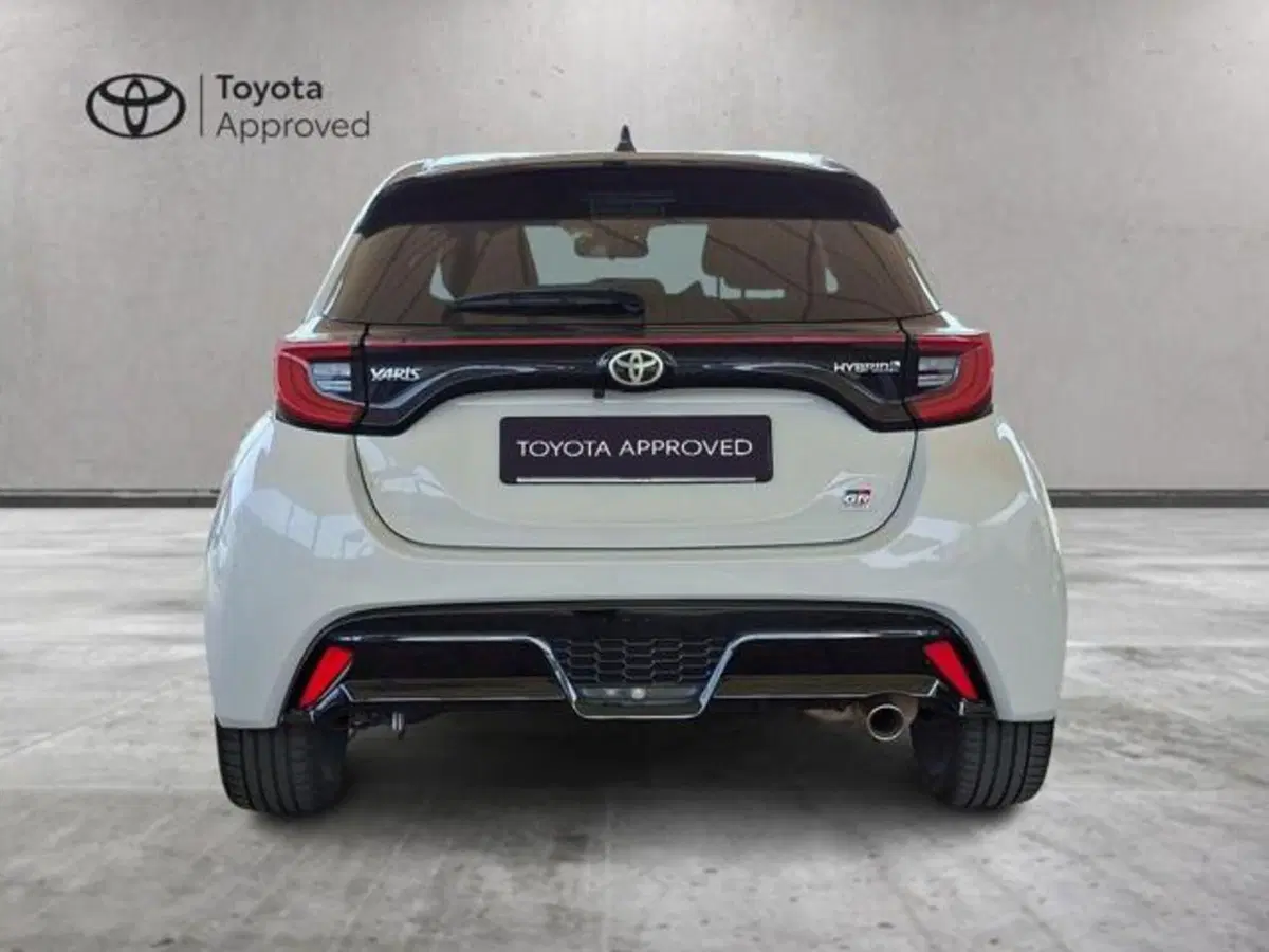 Toyota Yaris GR Sport usata a Roma (12)