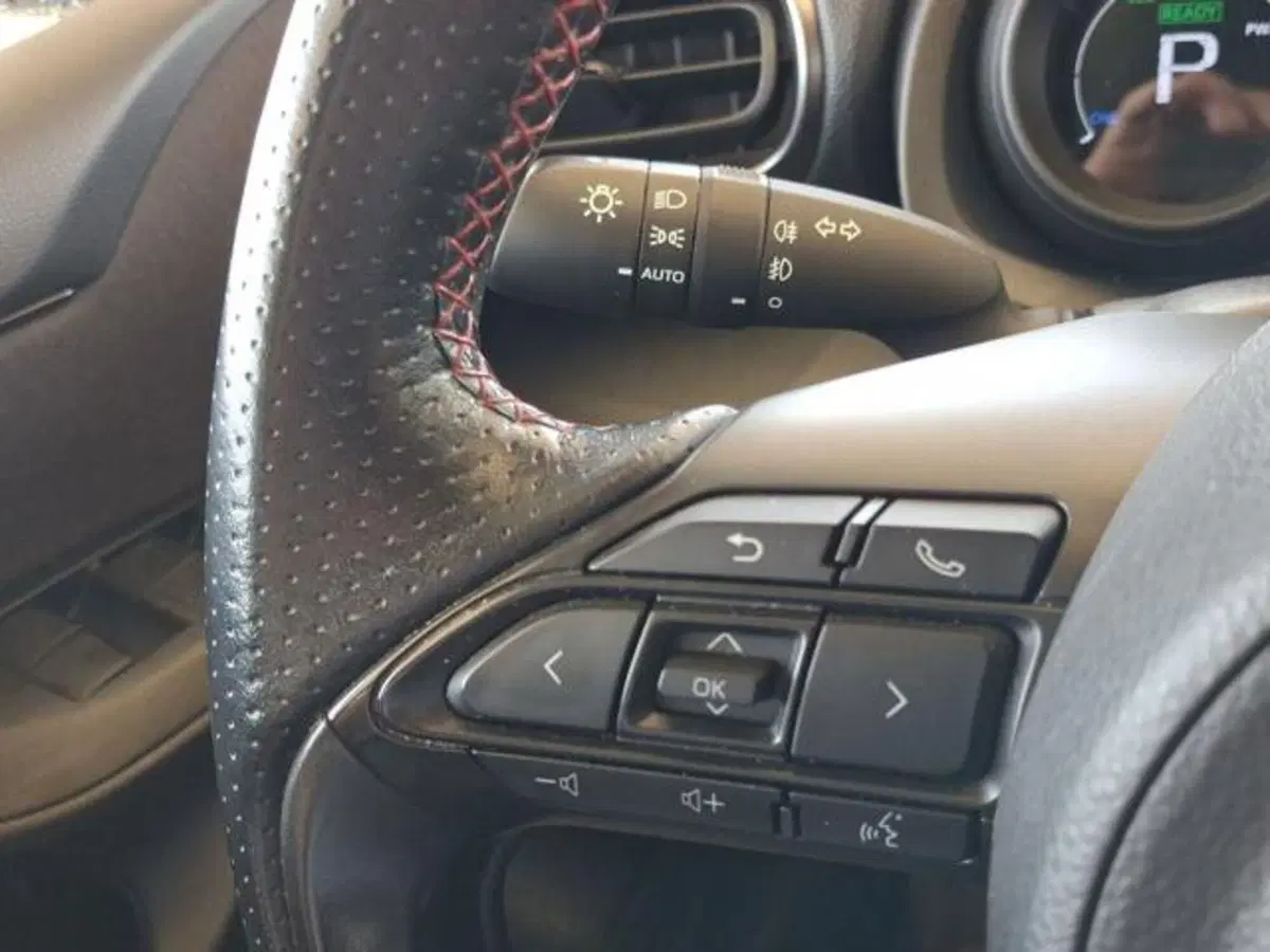 Toyota Yaris GR Sport usata a Roma (17)