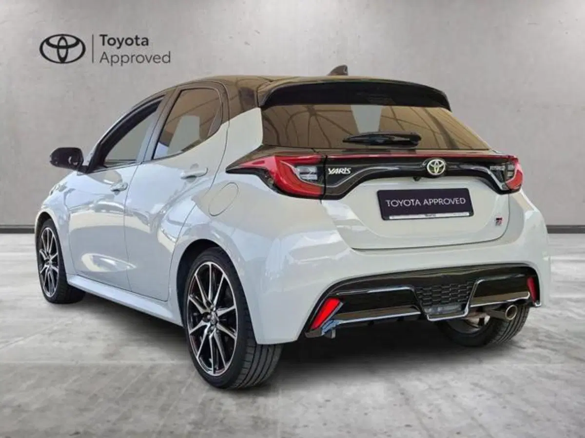 Toyota Yaris GR Sport usata a Roma (5)
