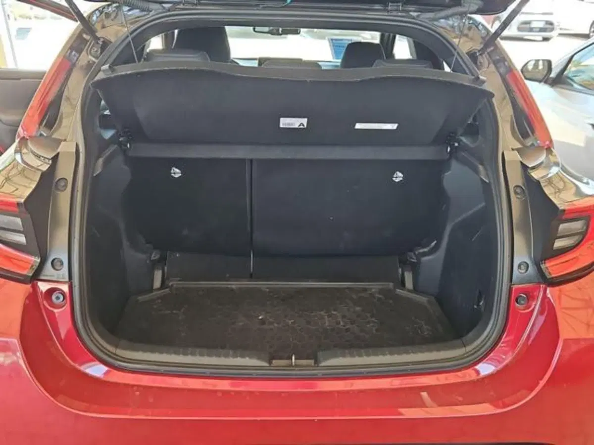 Toyota Yaris usata a Roma (6)