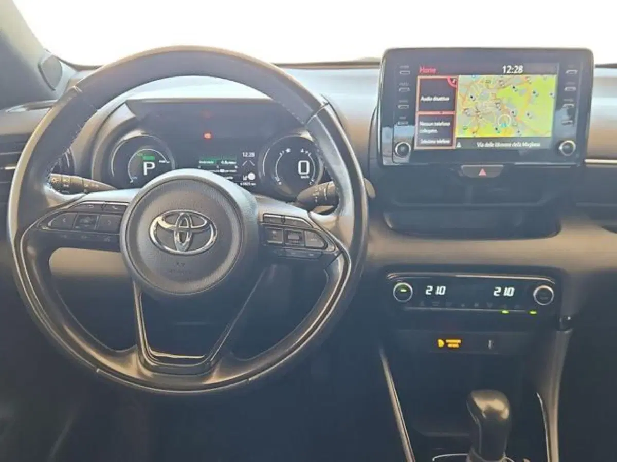 Toyota Yaris usata a Roma (8)