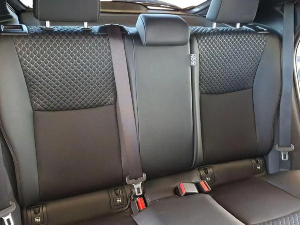 Toyota Yaris Cross usata a Roma (11)