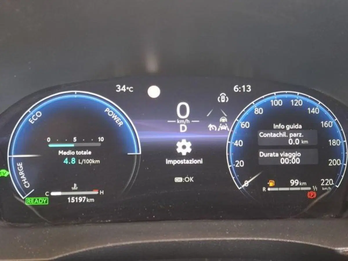 Toyota Yaris Cross usata a Roma (9)