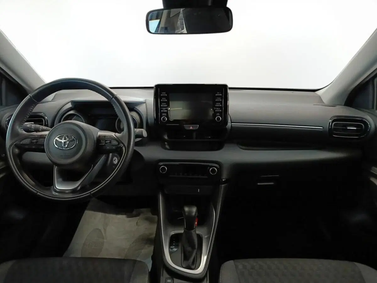 Toyota Yaris Cross usata a Monza e Brianza (9)