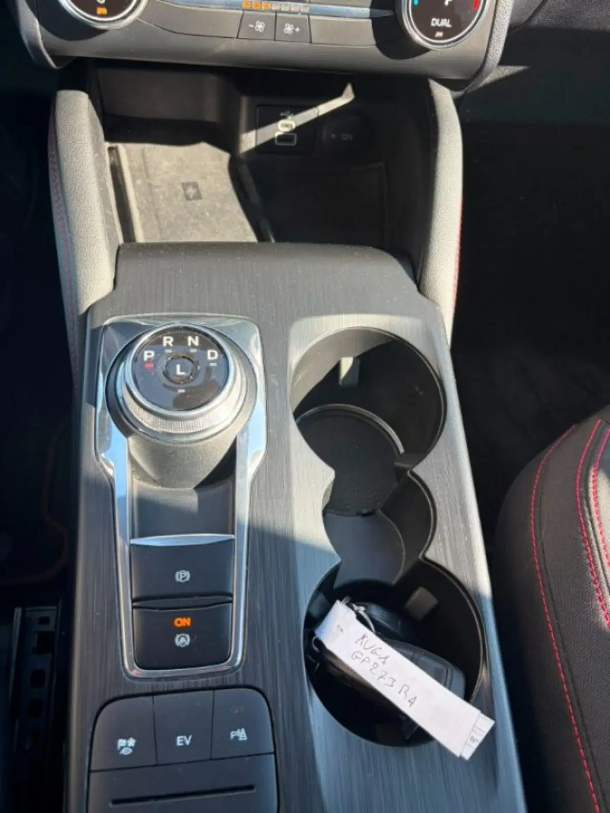 Ford Kuga usata a Lodi (11)